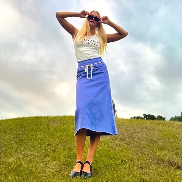Levi's Dresses & Skirts - LEVI'S® X EMMA CHAMBERLAIN MIDI SKIRT Denim Size XL